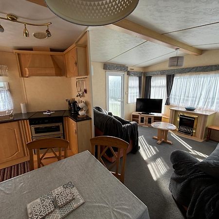 Seaview 145 - Pet Friendly, Bath And Close To Beach & Fantasy Island - Meadow Lakes Caravan & Lodge Hire Ingoldmells Eksteriør bilde